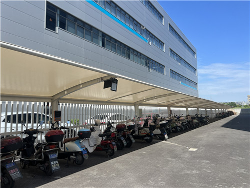 讓電瓶車族“滿電回家”！企?？萍紙@用行動點亮通勤路